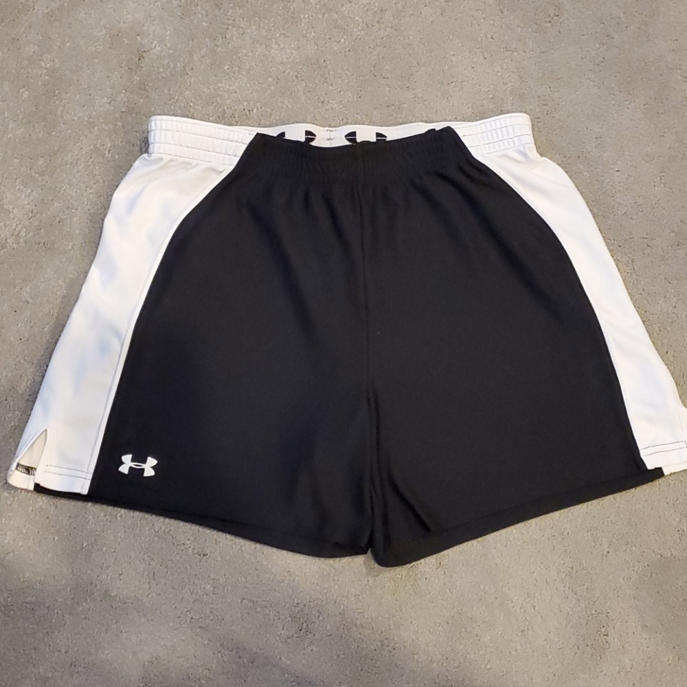EUC Under Armour Heat Gear Gym Shorts Sz M